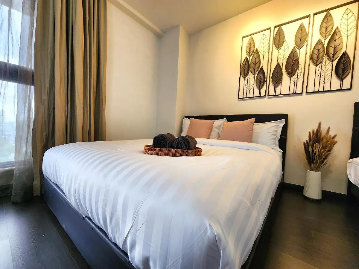 Cozy Loft Suite 2Br Near Jb Ciq 7Pax Johor Bahru Apartmán
