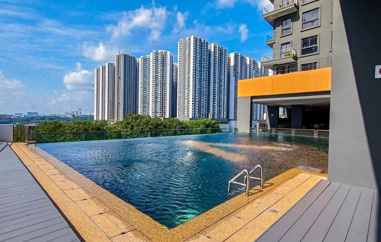 Cozy Loft Suite 2Br Near Jb Ciq 7Pax Johor Bahru 0*,  Malajsie