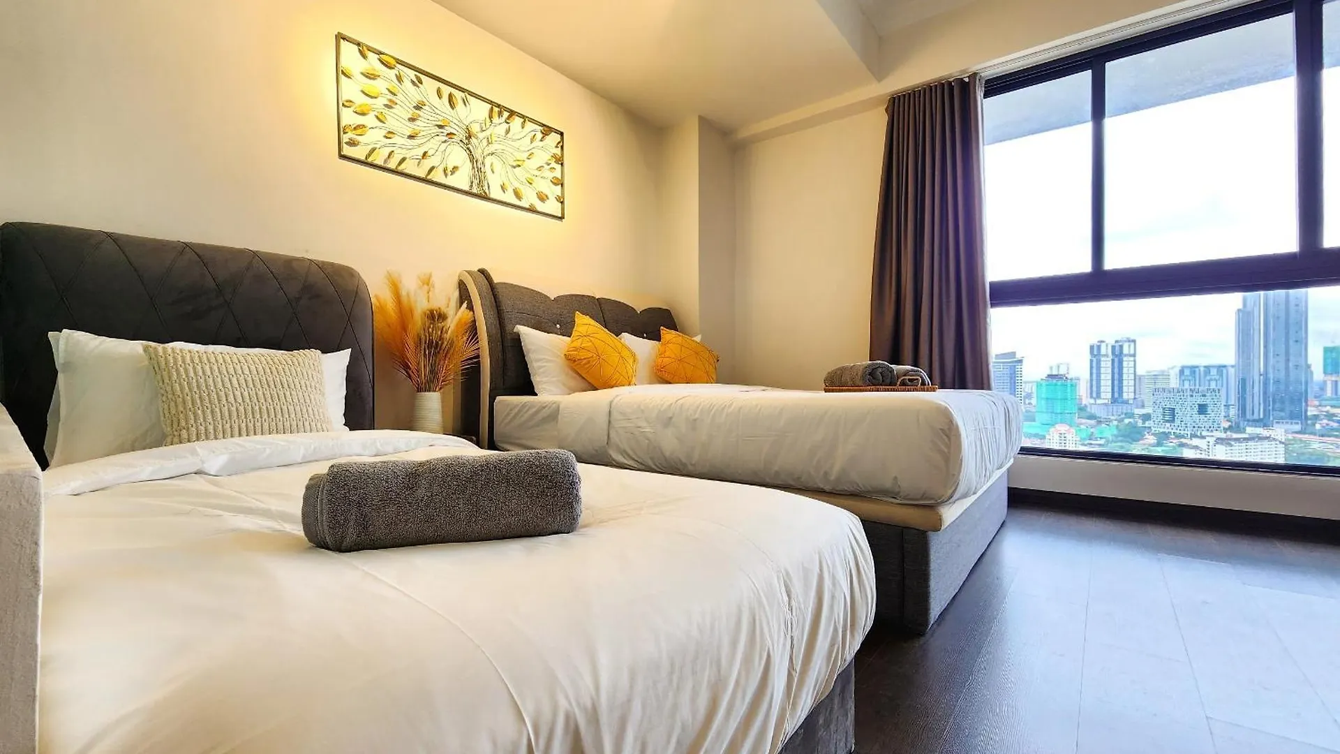 Cozy Loft Suite 2Br Near Jb Ciq 7Pax Johor Bahru 0*,  Malajsie